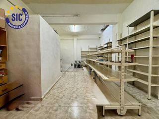 Local comercial en venta en Zona Avenida al Vedat en Torrent
