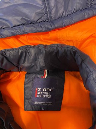 Chaleco acolchado con capucha