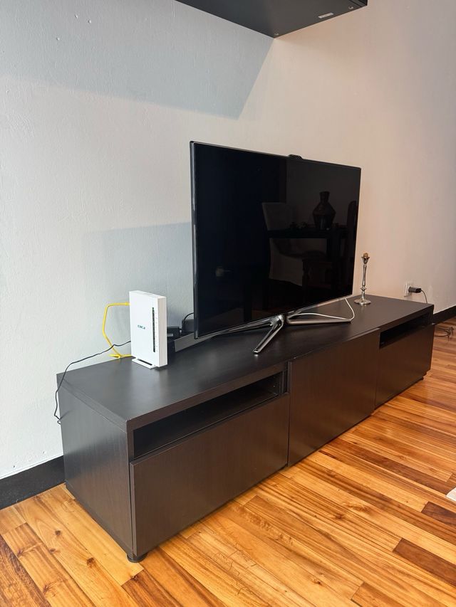 Mueble TV IKEA BESTA Marrón-Negro