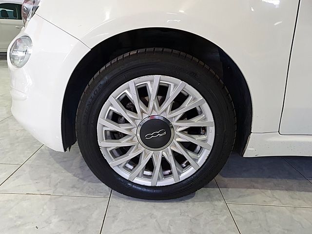 FIAT 500 dolcevita, techo solar, 6 velocidades