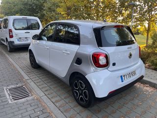 smart forfour EQ electrico 
