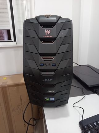 PC Acer Predator i5-7400 16GB RAM GTX1050 1TB HDD