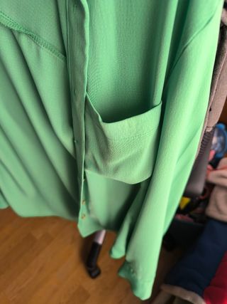 Camisa verde lechuga chica