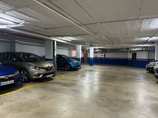 Garaje en venta en Riera Alta - Llatí en Santa Coloma de Gramanet