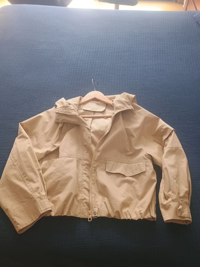 Cazadora niña camel talla 11-12 años