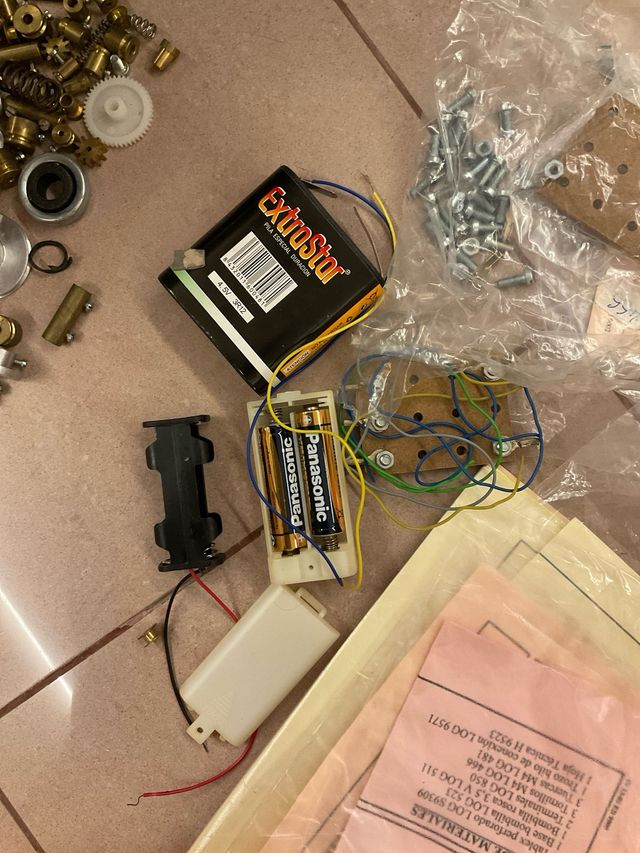 Motores Eléctricos Pequeños, Accesorios,ejercicios