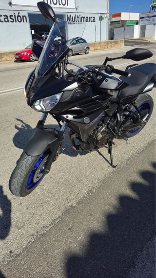 Yamaha Tracer 700 - 27.700 km - IMPECABLE !!