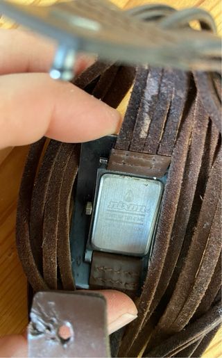 Reloj Nixon The Deveaux Esfera Morada
