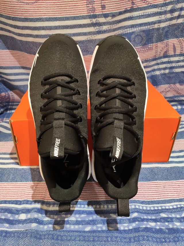 T. 40,5 Zapatillas W Nike Free Metcon 6