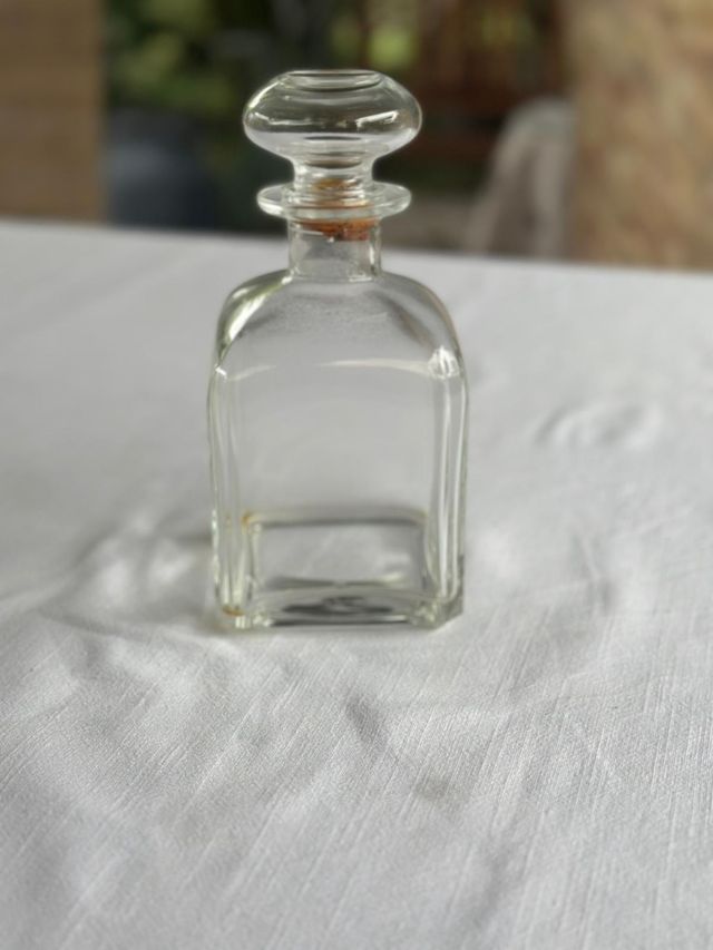 Caraffa in cristallo decorata