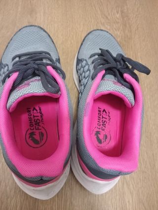 Zapatillas deportivas para mujer 
