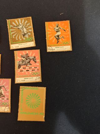 Lote 12 Estampillas YAR Espacio y Olimpiadas