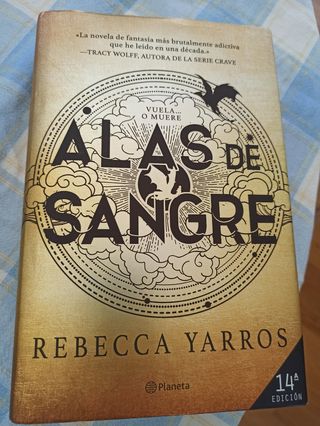Alas de sangre (Empíreo 1)