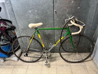 Bici carretera Orbea vintage
C.B.T Italia
