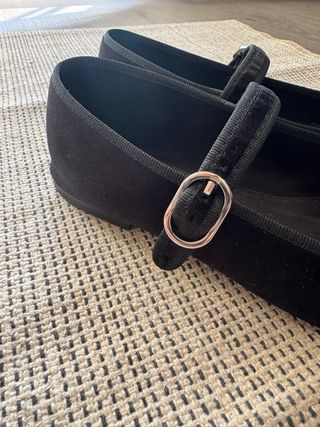 Zapatos negros mercedita