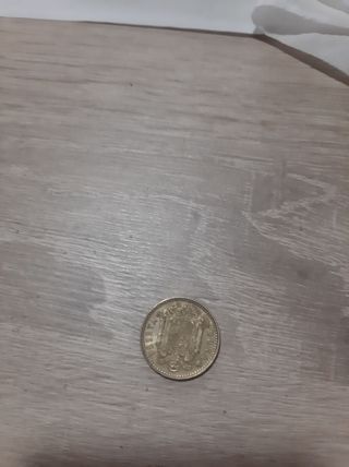 Moneda antigua de plata