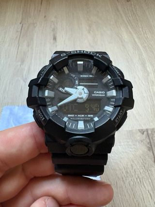 Reloj Casio G-Shock GA-700-1B Negro