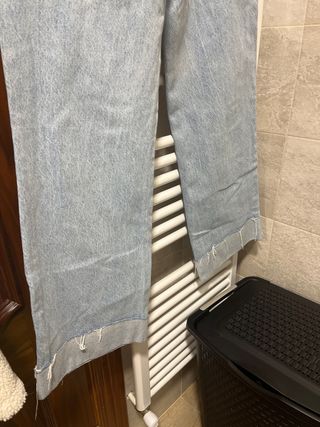 Pantalón Zara Roto Azul Claro
