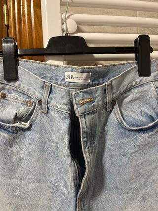 Pantalón Zara Roto Azul Claro