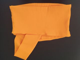 Top asimétrico Zara naranja