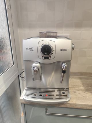 Cafetera Saeco Incanto Rondo Automática
