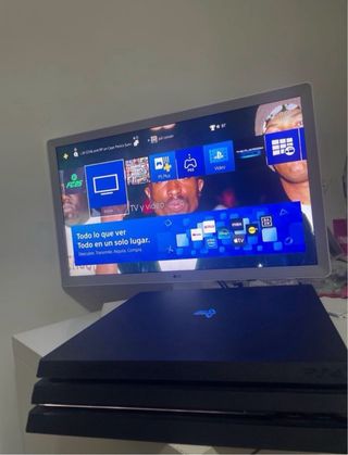 Consola PS4 Pro 1TB Fortnite Edición Especial