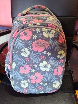 Mochila escolar de flores