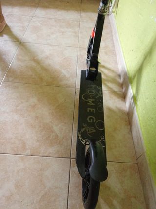 Patinete infantil negro