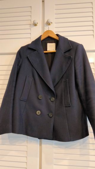 Chaqueta Zara Basic azul corta talla M.
