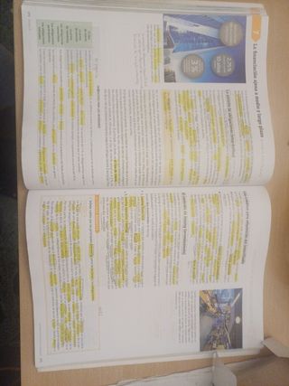 Economía. 2 Bachillerato. Savia (Spanish Edition)