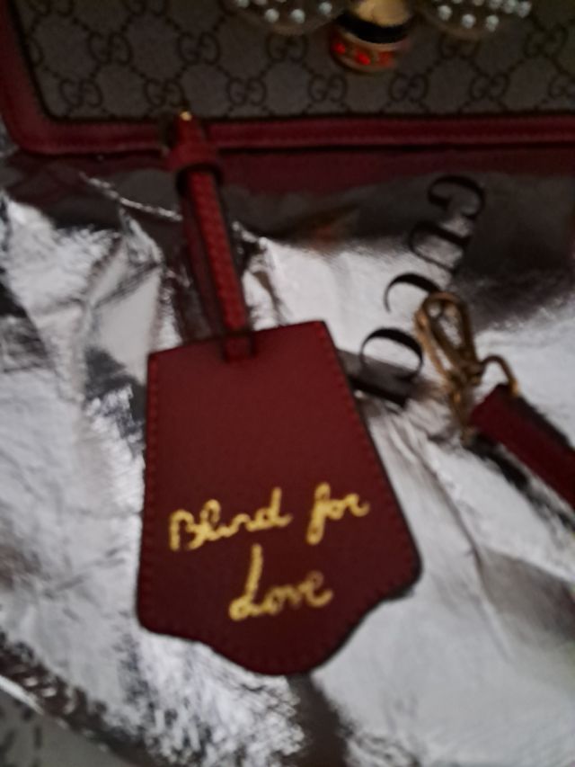 Bolso avispa pedreria