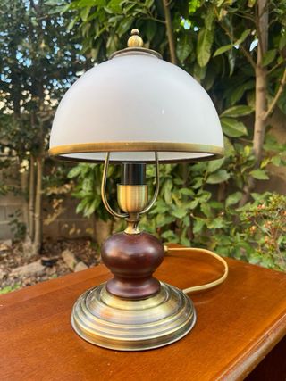 Par de lámparas de mesa madera y metal