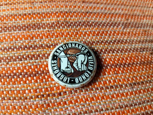 Lote de 7 Chapas VIEJO FONDO ultras Logroñés