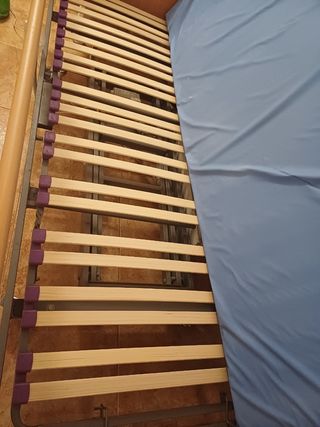 Cama articulada con colchón
