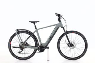 Bicicleta Cube Kathmandu Hybrid One 750 talla M Reacondicionada