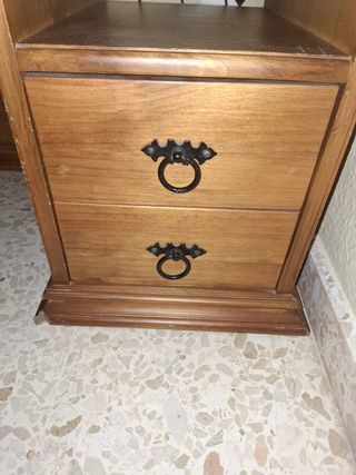 Mesa rústica para TV u ordenador