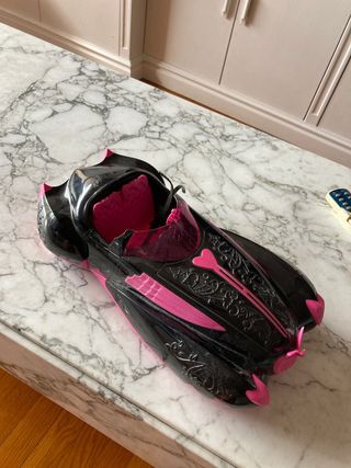 Coche Muñecas Monster High Negro y Rosa