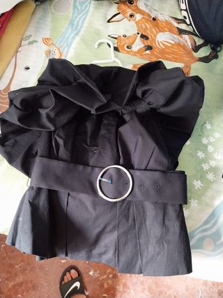 Top fiesta Zara negro talla S