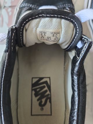 Vans deportivas negras