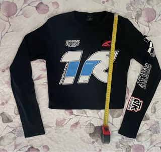 Camiseta Bershka Negra Manga Larga Talla M