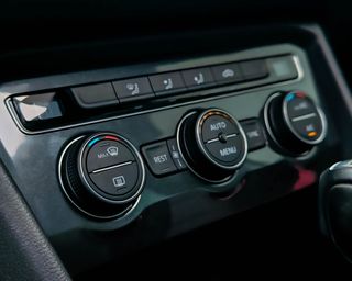 Volkswagen Tiguan 2.0 TDI Sport BlueMotion RLINE 150CV 