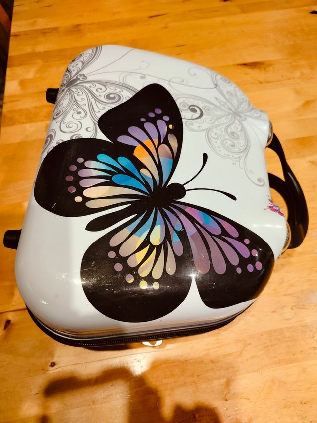 Maleta de mano con diseño de mariposa