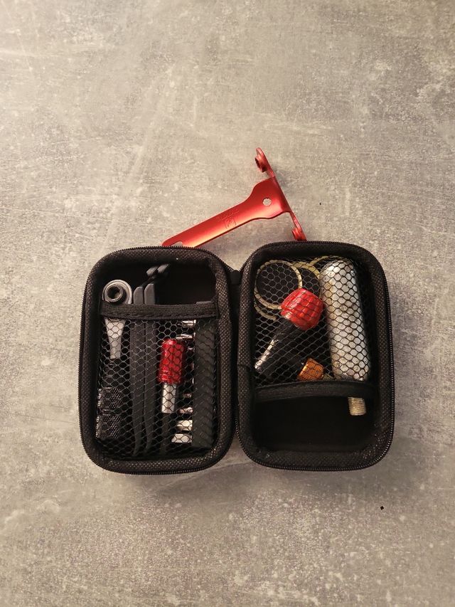 Pack herramientas bici + botella CO2