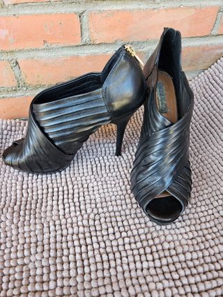 Botines Zara Negros Piel Mujer