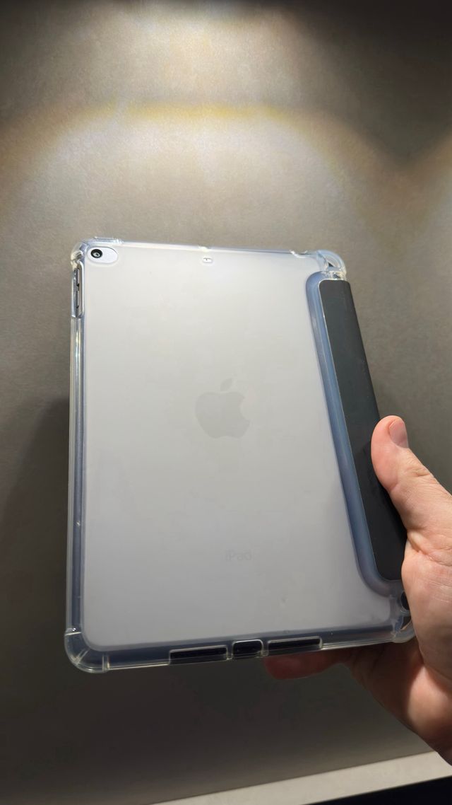 iPad mini 5ª gen 64GB Gris Espacial + funda