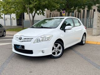 Toyota Auris 2010