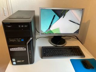 PC ACER + pantalla + teclado + raton