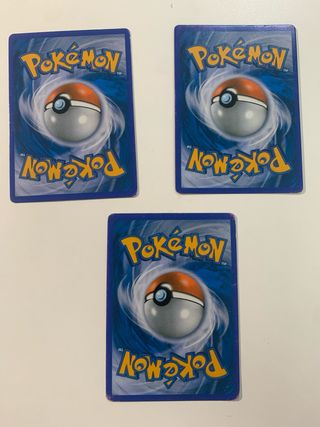Pack 3 Cartas Pokémon VMAX Doradas
