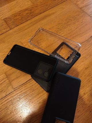 4 Fundas Xiaomi 13T Pro. Nilkin como nuevas