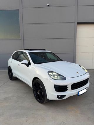 Porsche Cayenne 2016